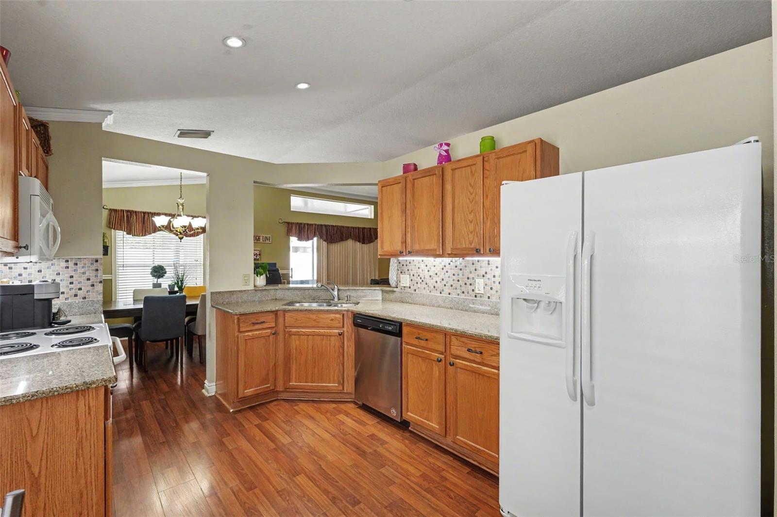SOUTH POINTE PH 8 - Residential
