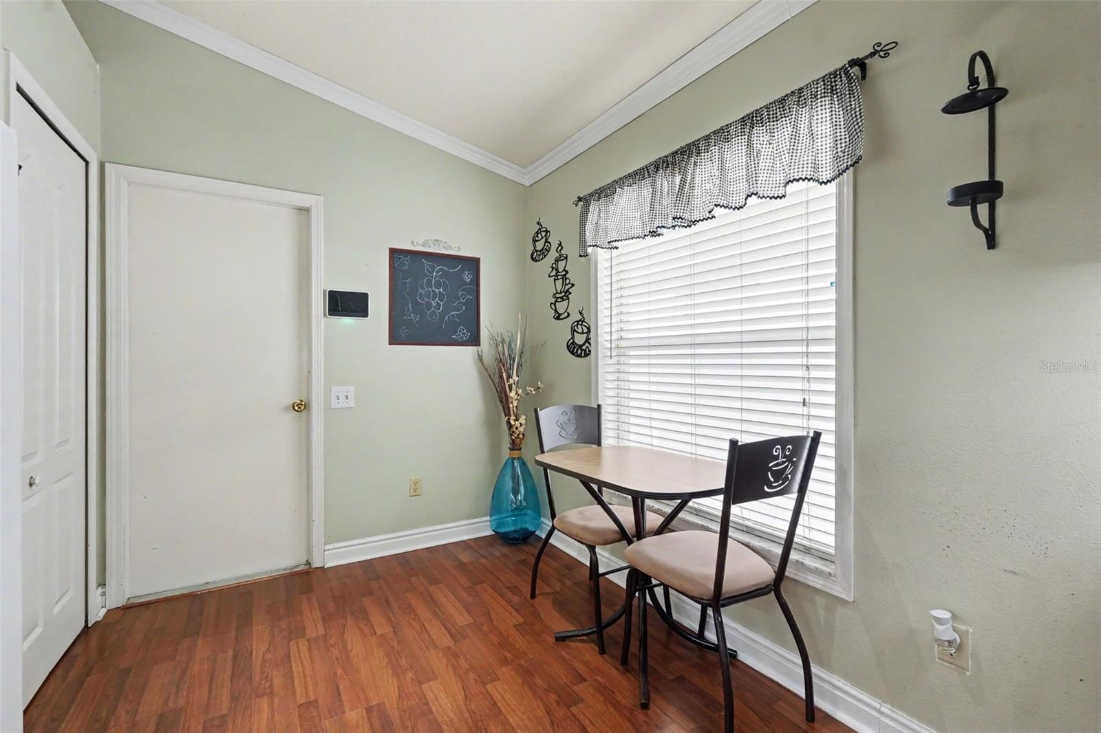 SOUTH POINTE PH 8 - Residential