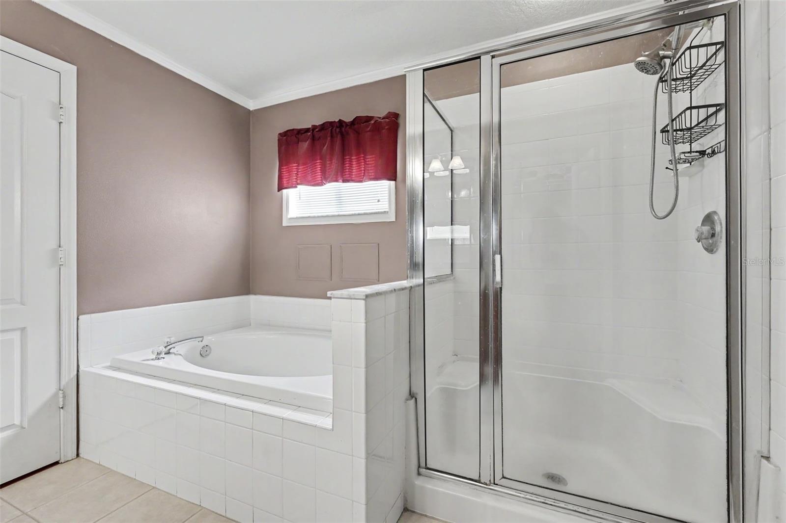 SOUTH POINTE PH 8 - Residential
