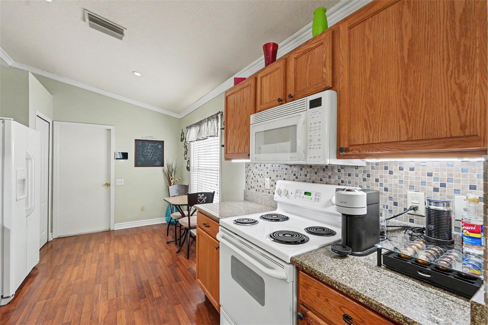 SOUTH POINTE PH 8 - Residential