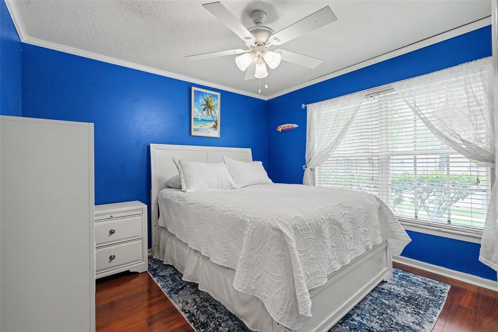 SOUTH POINTE PH 8 - Residential