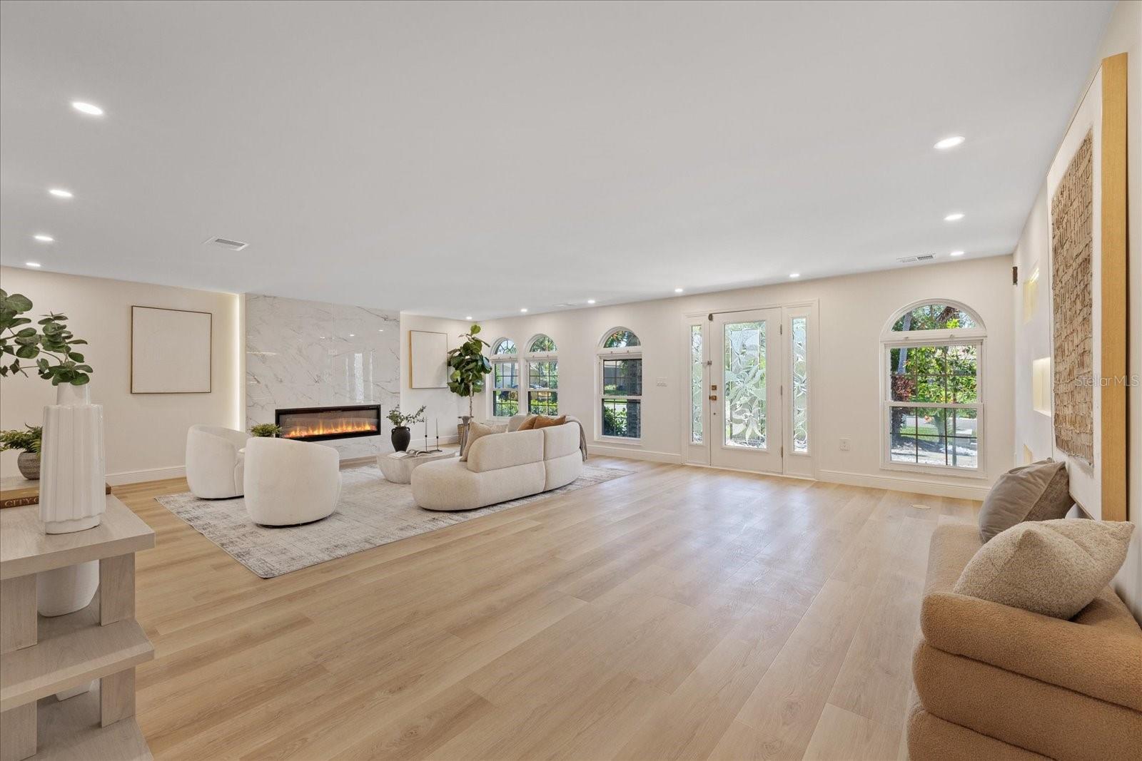 BROADWATER UNIT 2 BLK P - Residential