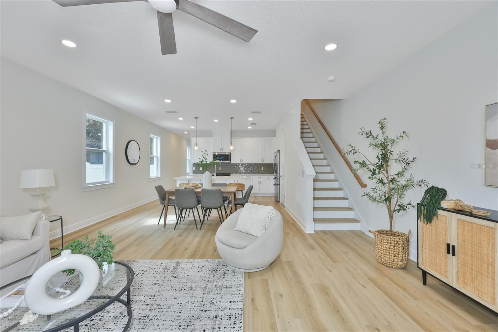 BOUTON & SKINNERS ADD - Residential