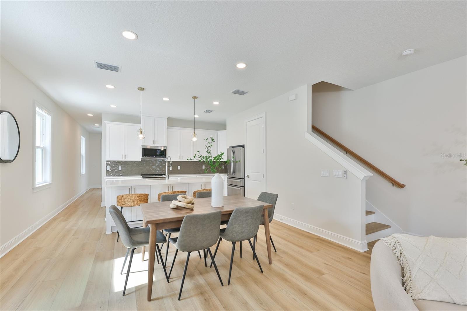 BOUTON & SKINNERS ADD - Residential