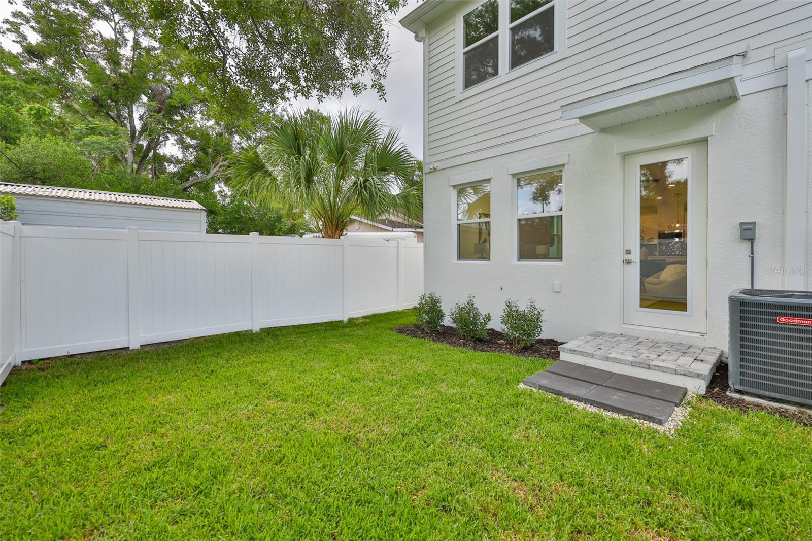 BOUTON & SKINNERS ADD - Residential