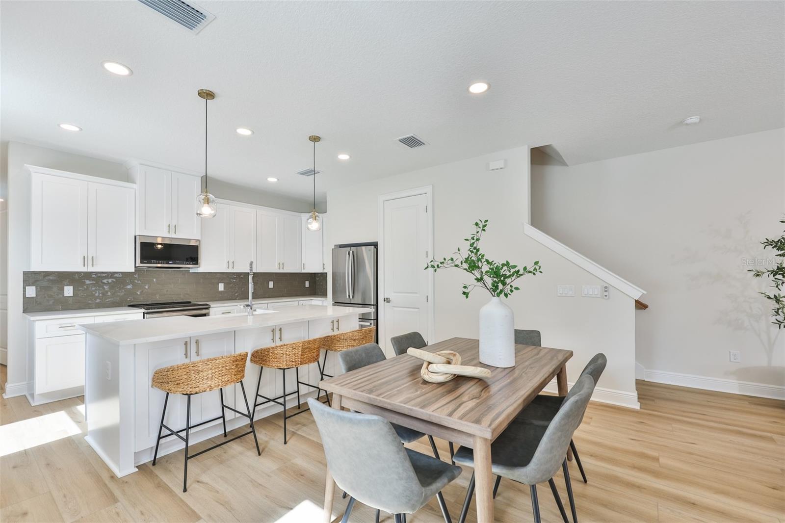 BOUTON & SKINNERS ADD - Residential