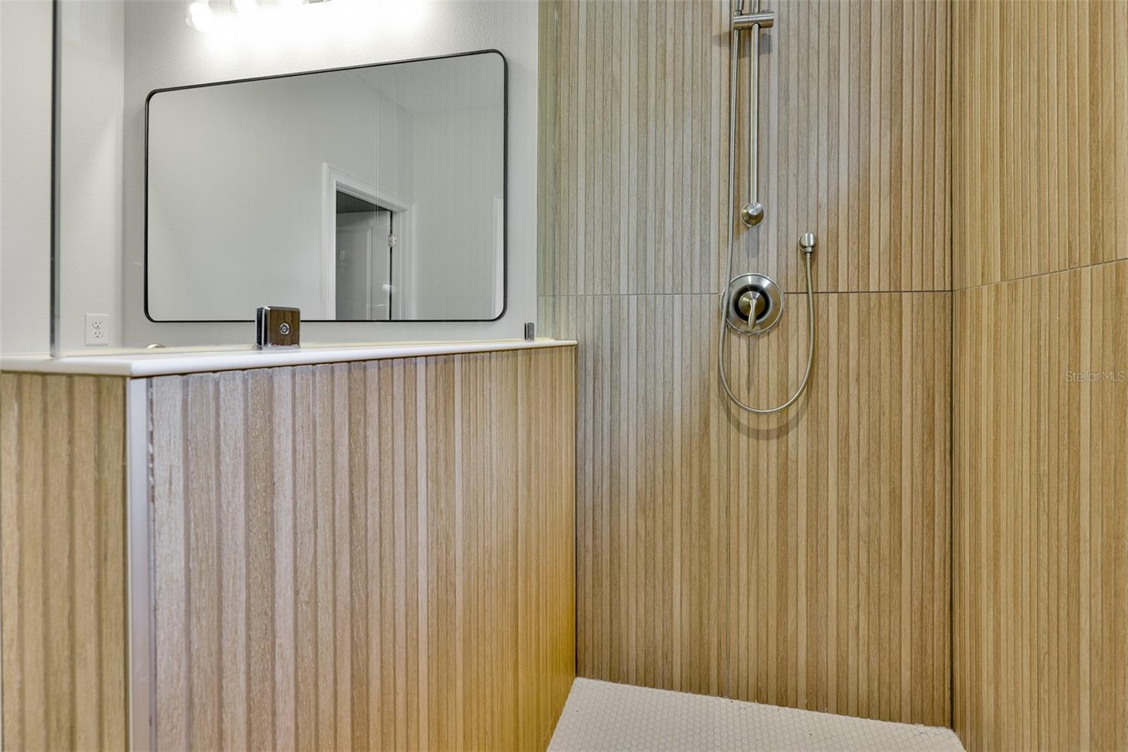 BOUTON & SKINNERS ADD - Residential