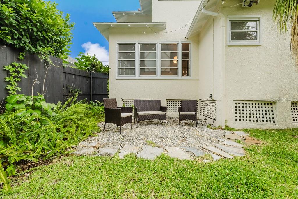 SMOCKS W 482 FT BLK 09 DELAND - Residential