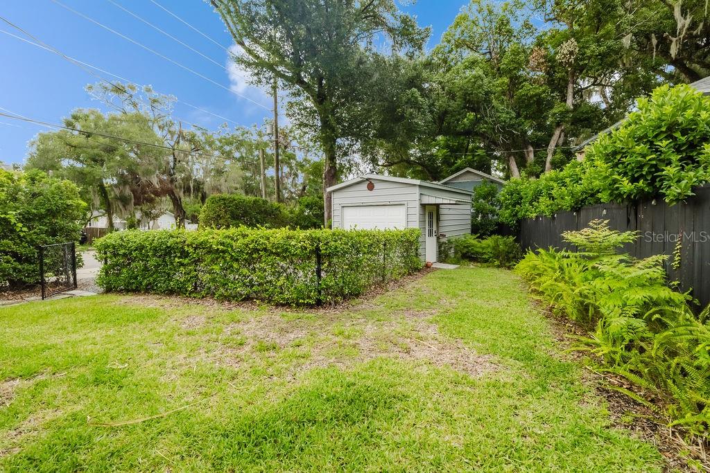 SMOCKS W 482 FT BLK 09 DELAND - Residential