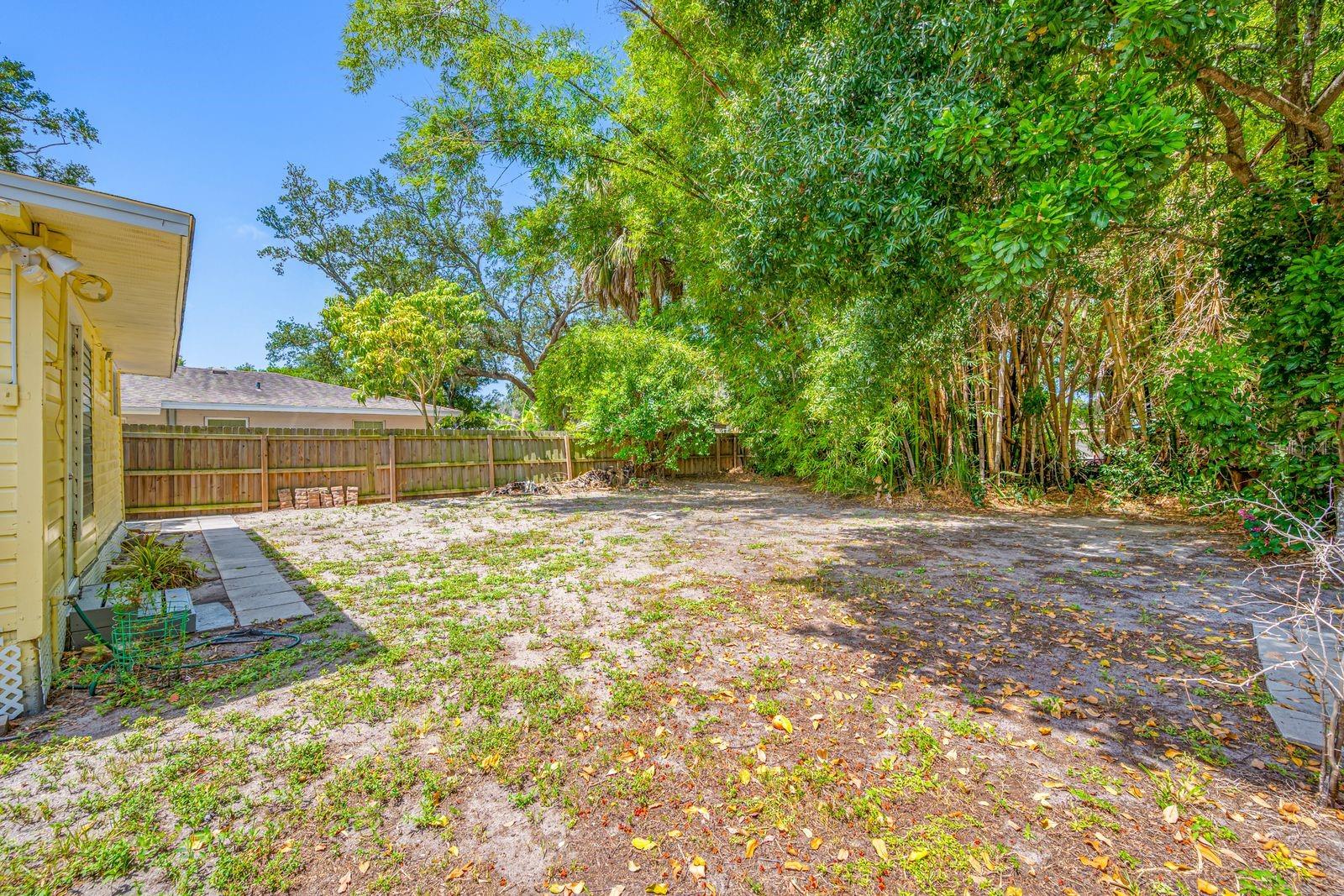 N A REYNOLDS RESUBDIVIDED - Residential