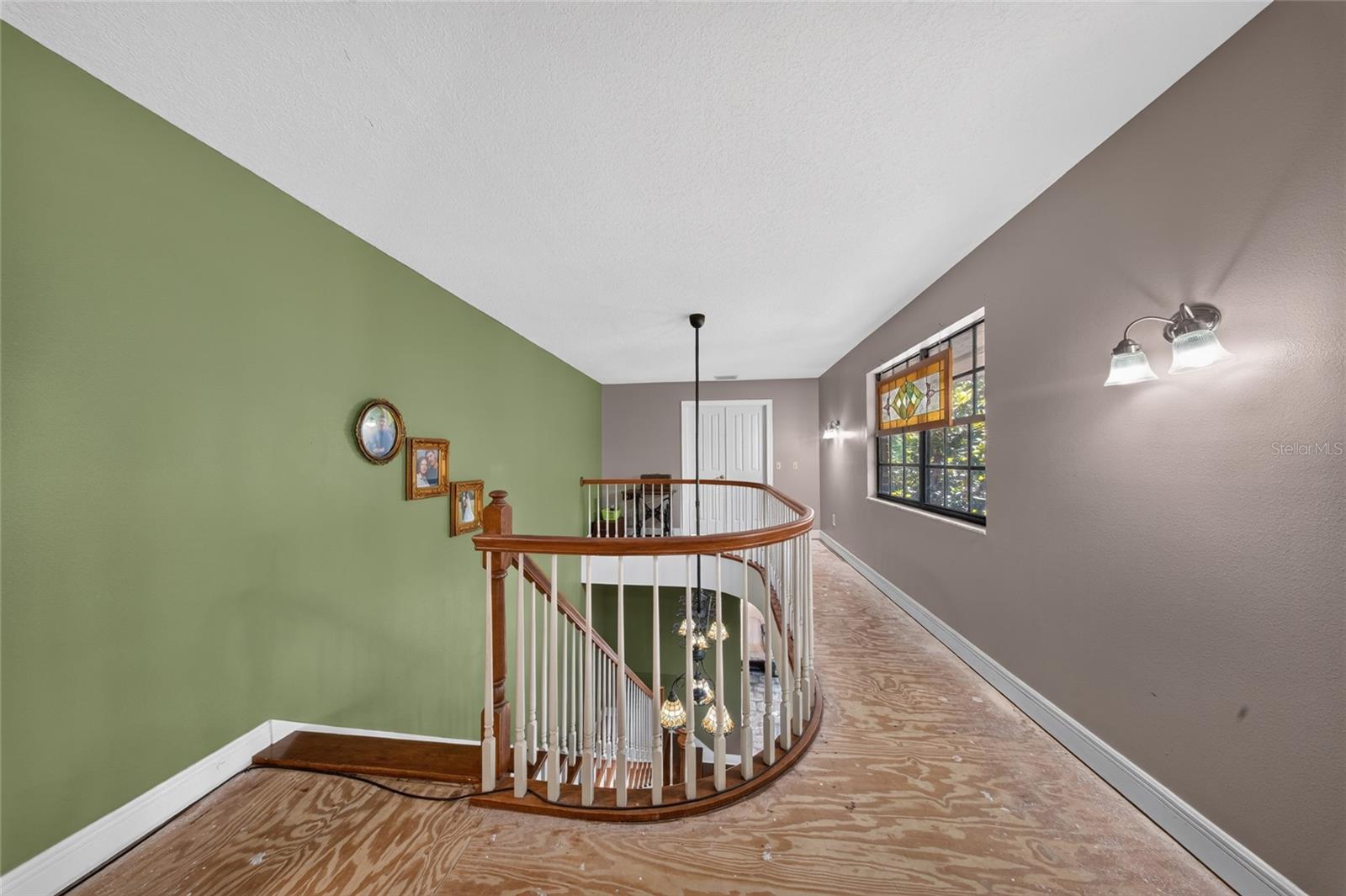 SHADY HOLLOW SUB - Residential