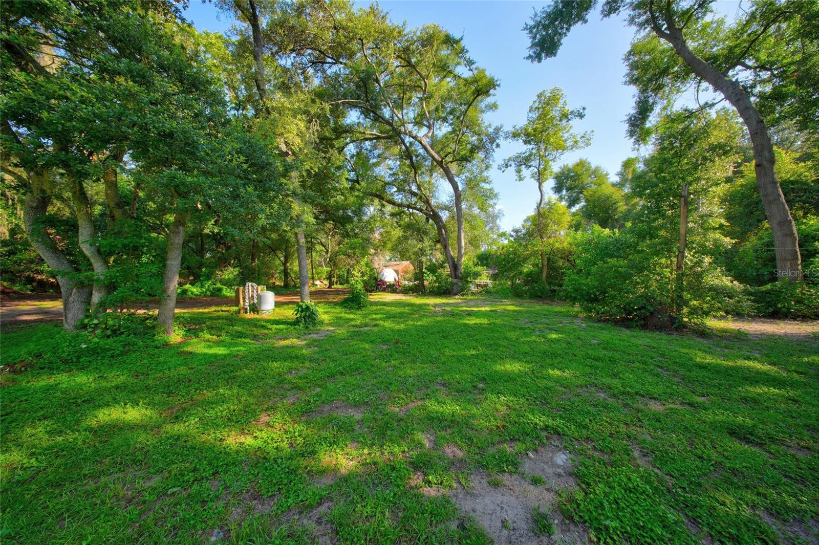 SHADY HOLLOW SUB - Residential