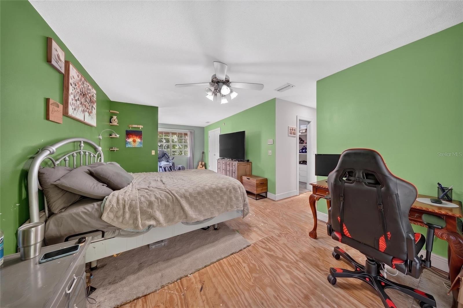 SHADY HOLLOW SUB - Residential