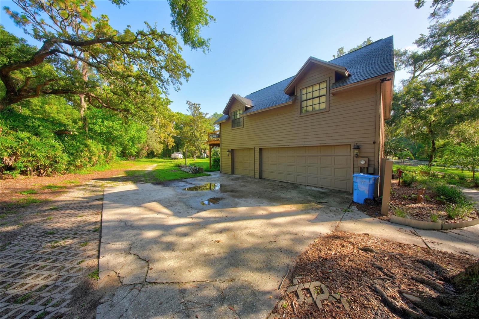 SHADY HOLLOW SUB - Residential