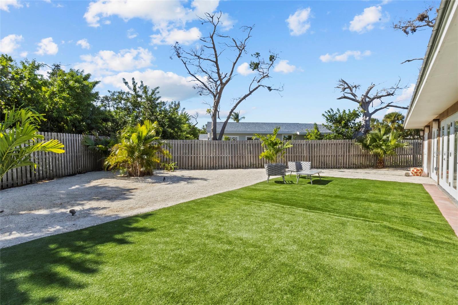 LONGBOAT KEY - Residential