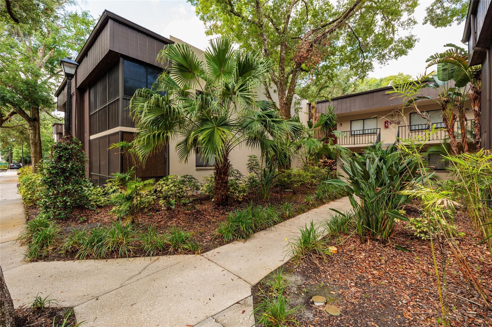 RAINTREE VILLAGE CONDO N - Residential