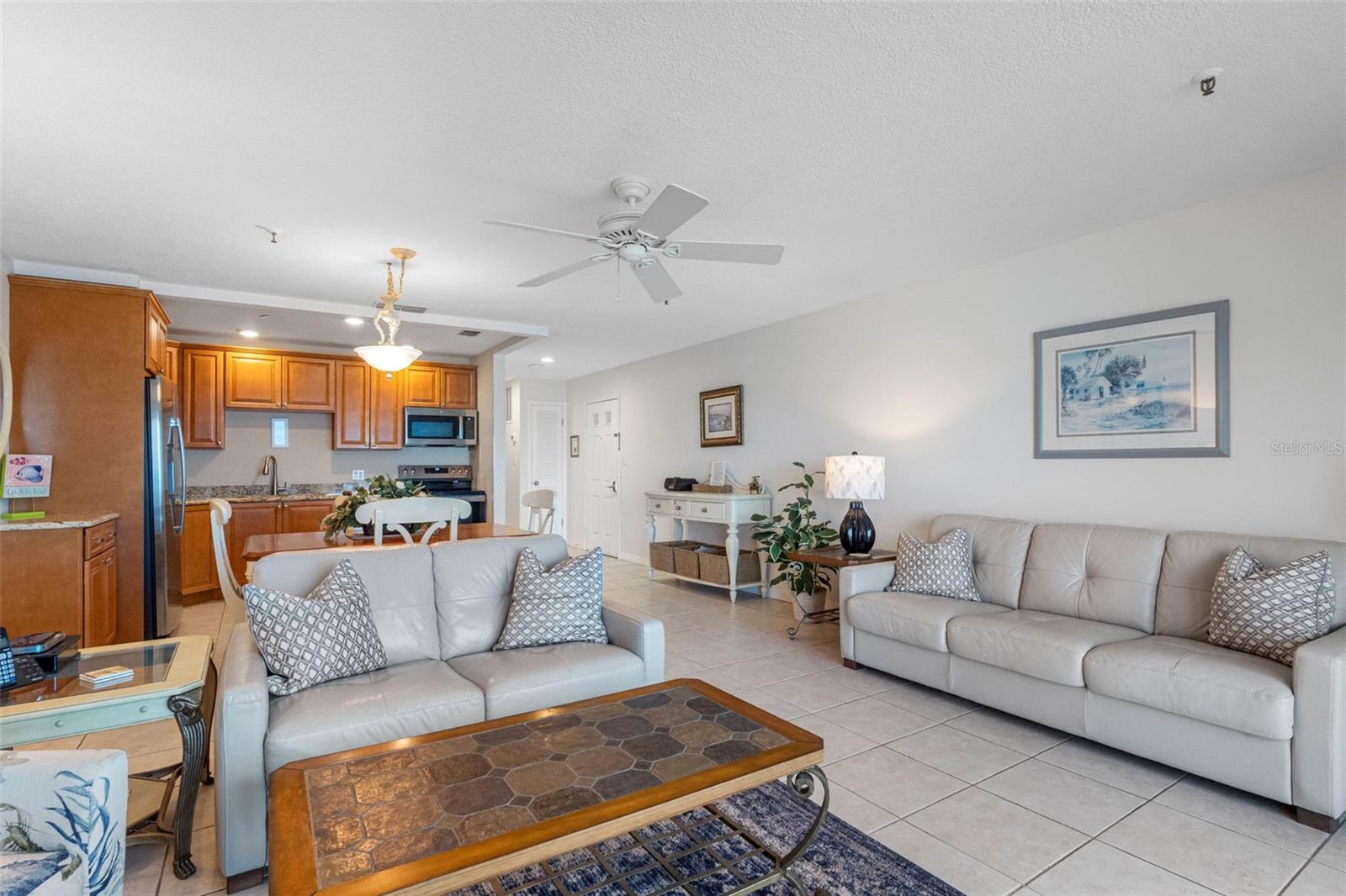 SEA BREEZE OF MADEIRA CONDO - Residential