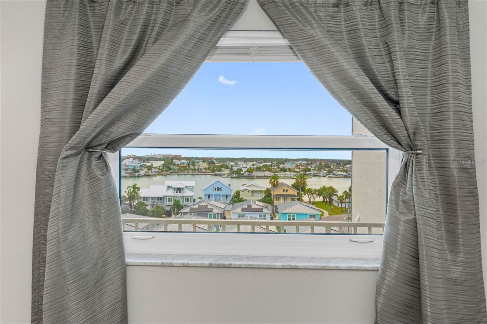 SEA BREEZE OF MADEIRA CONDO - Residential