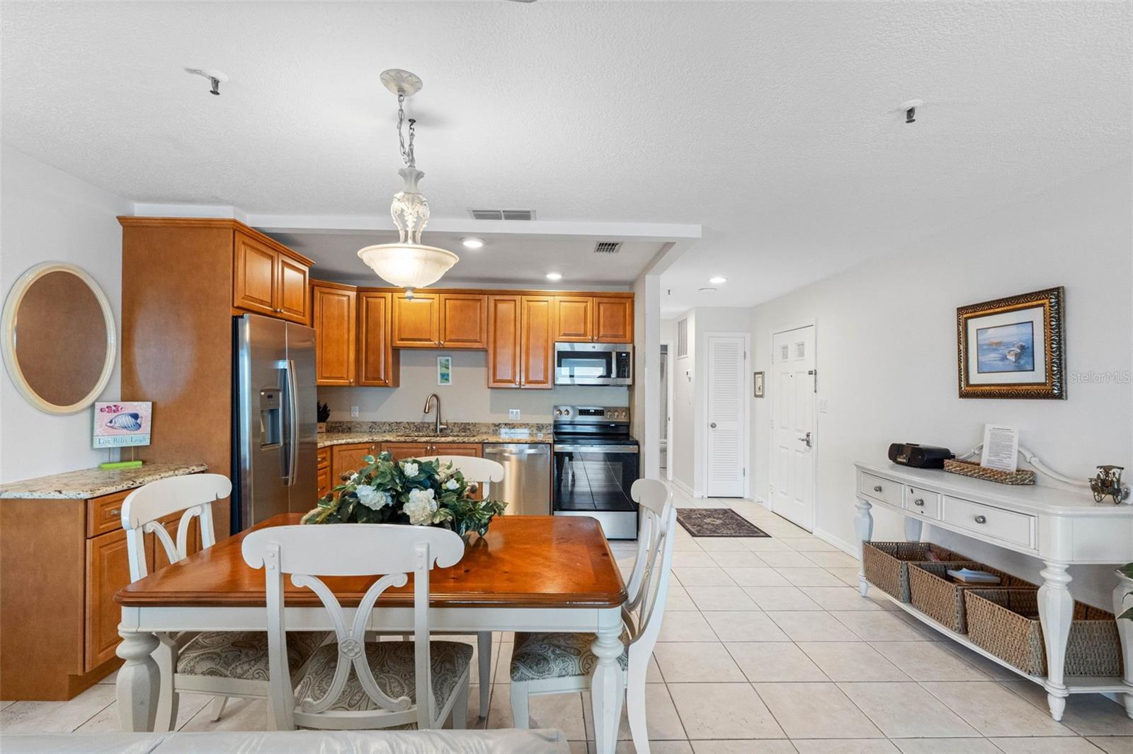SEA BREEZE OF MADEIRA CONDO - Residential