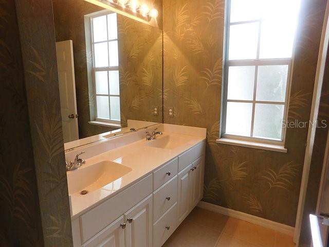 KENSINGTON PRESERVE/ST ANDREWS - Residential Lease