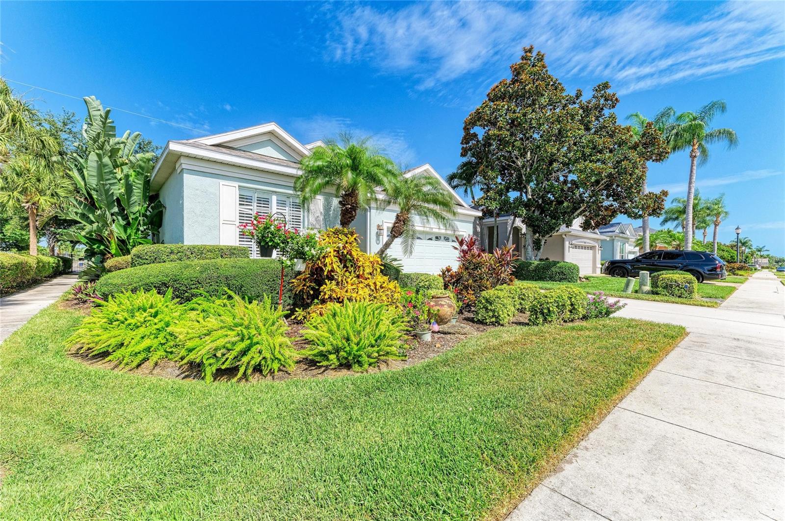 PALMA SOLA TRACE - Residential