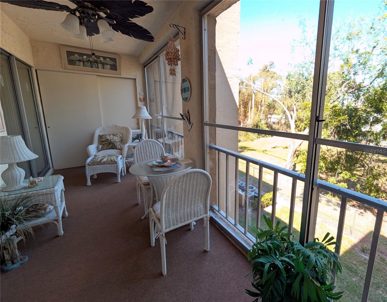 BAYSHORE ON THE LAKE APTS II SEC 3 - Residential