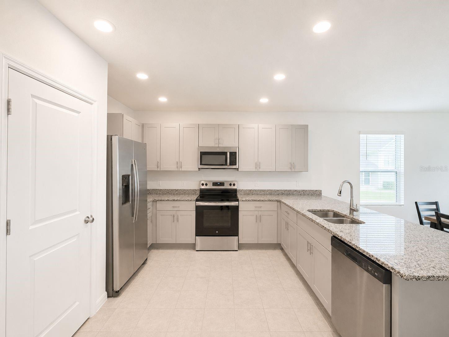 WESTVIEW POD B NEIGHBORHOOD 2A & 2B PH 1 - Residential Lease