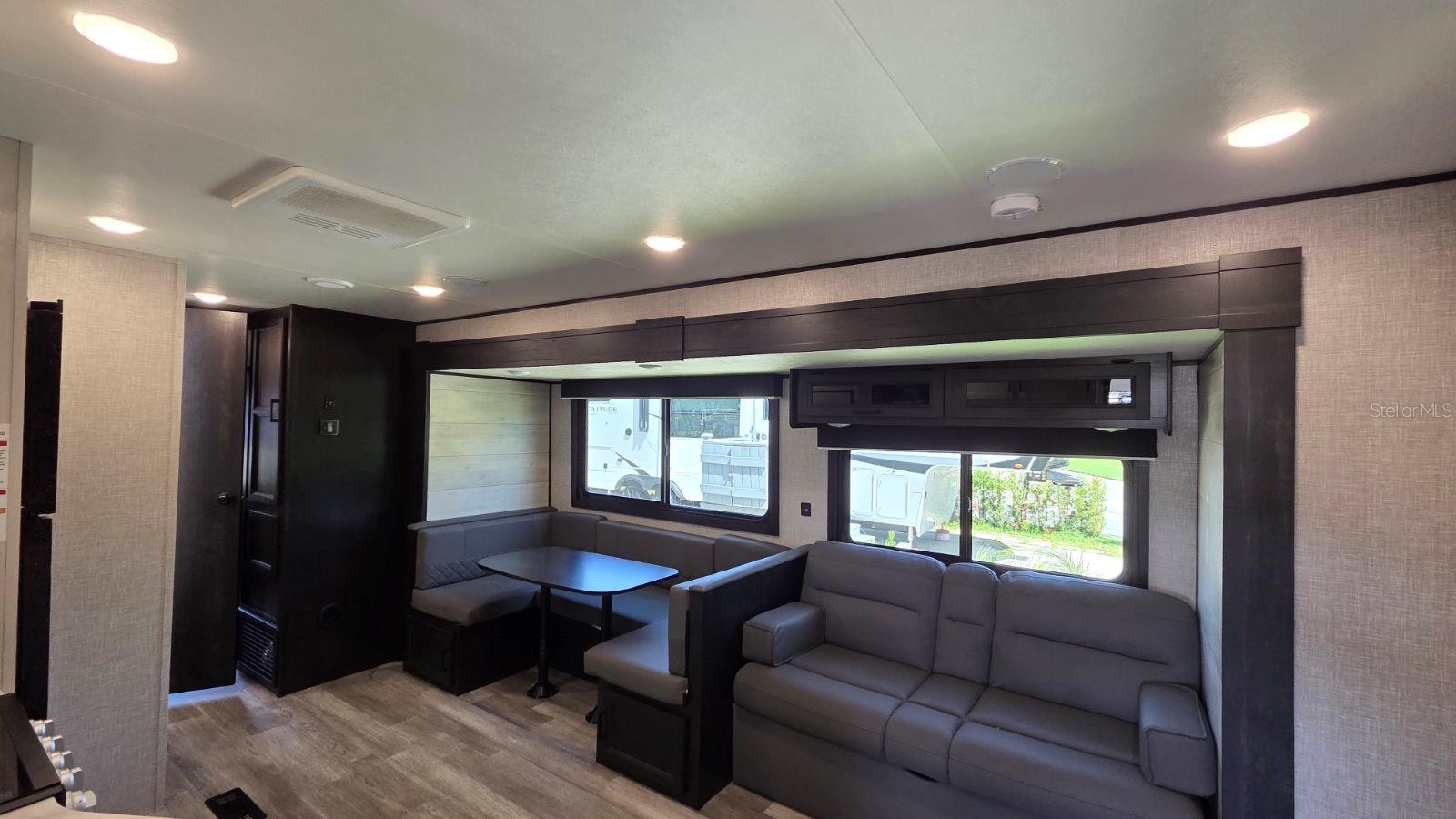 OUTDOOR RESIDENCE RIV RNCH RV RESIDENCE - Land