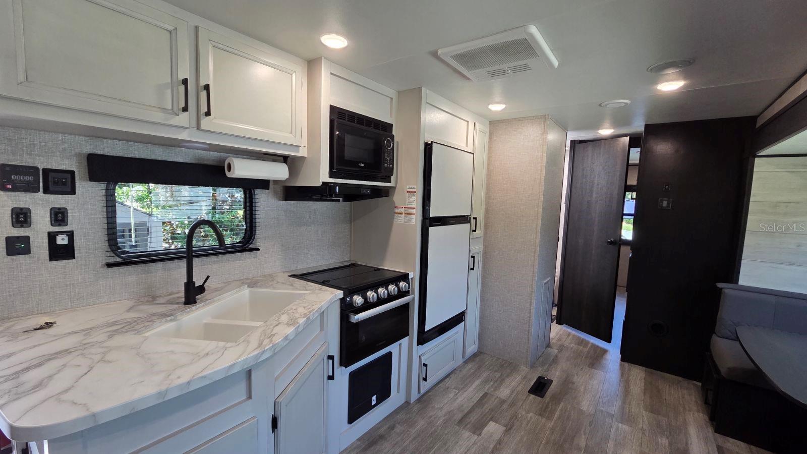 OUTDOOR RESIDENCE RIV RNCH RV RESIDENCE - Land