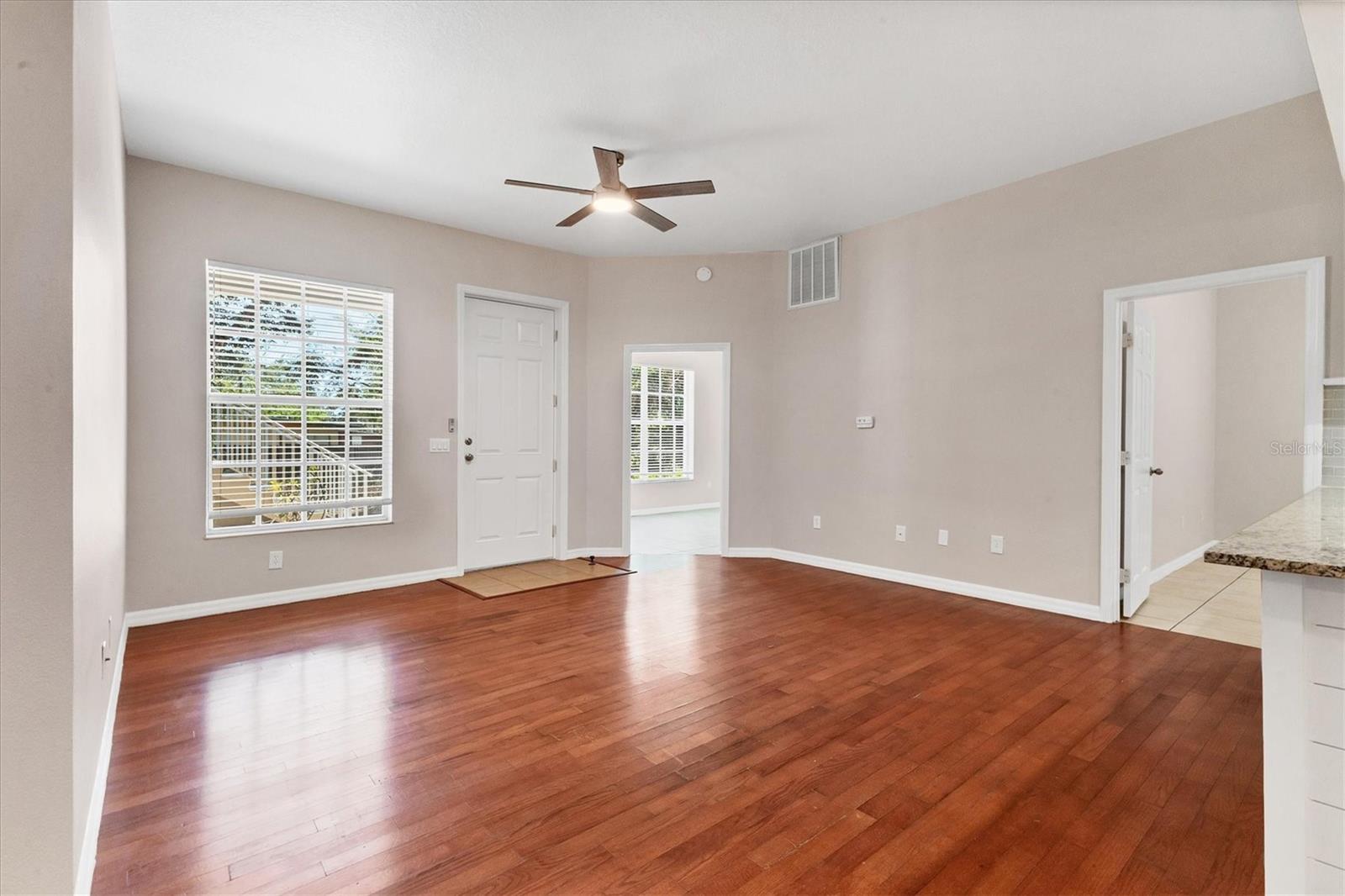 RIVER PRESERVE CONDO CB33/154 - Residential