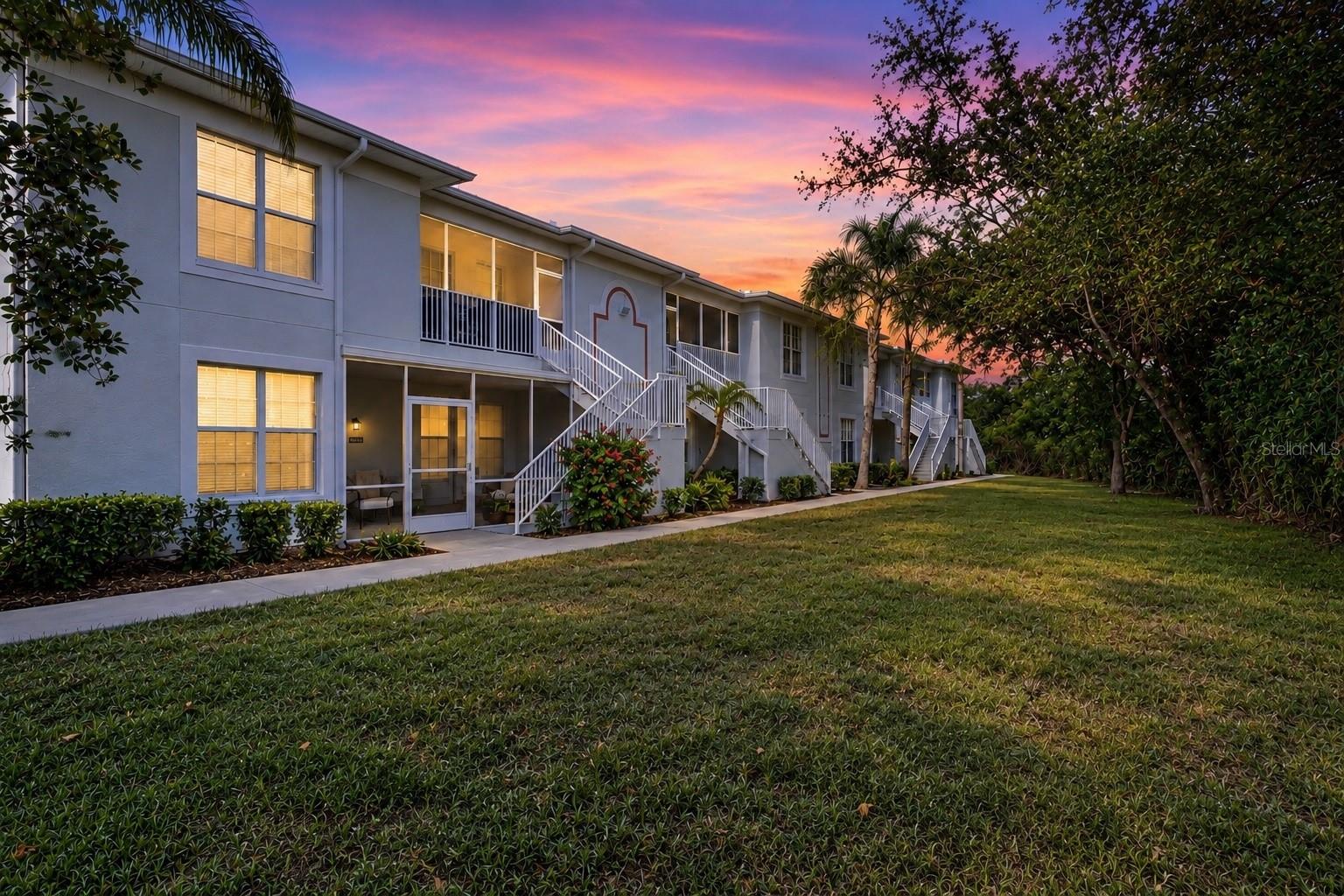 RIVER PRESERVE CONDO CB33/154 - Residential