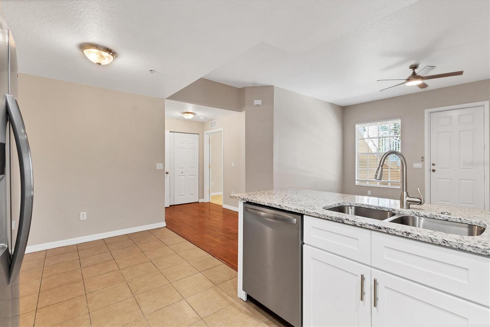 RIVER PRESERVE CONDO CB33/154 - Residential