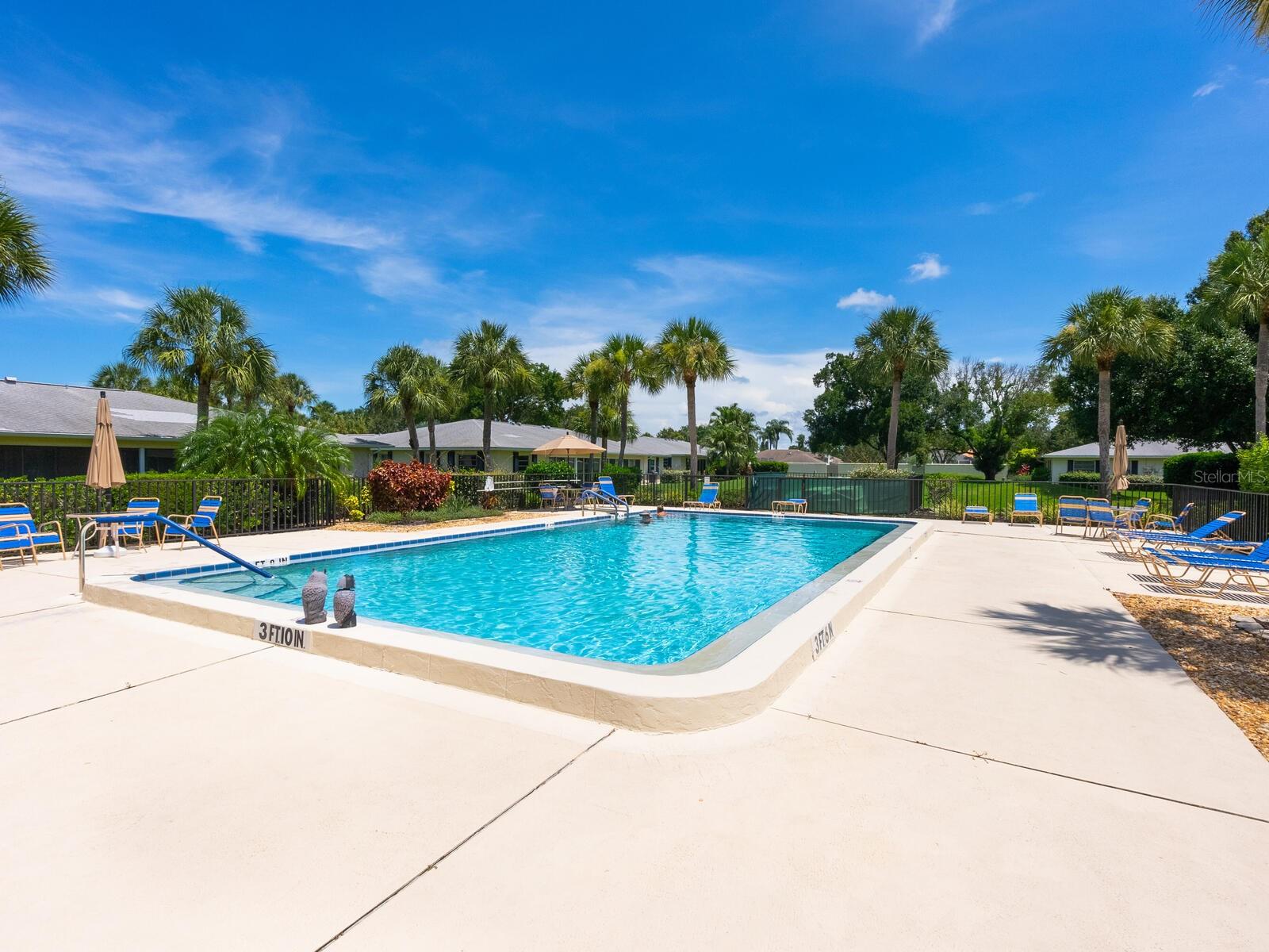 CLUBSIDE AT PALM-AIRE I & II - Residential