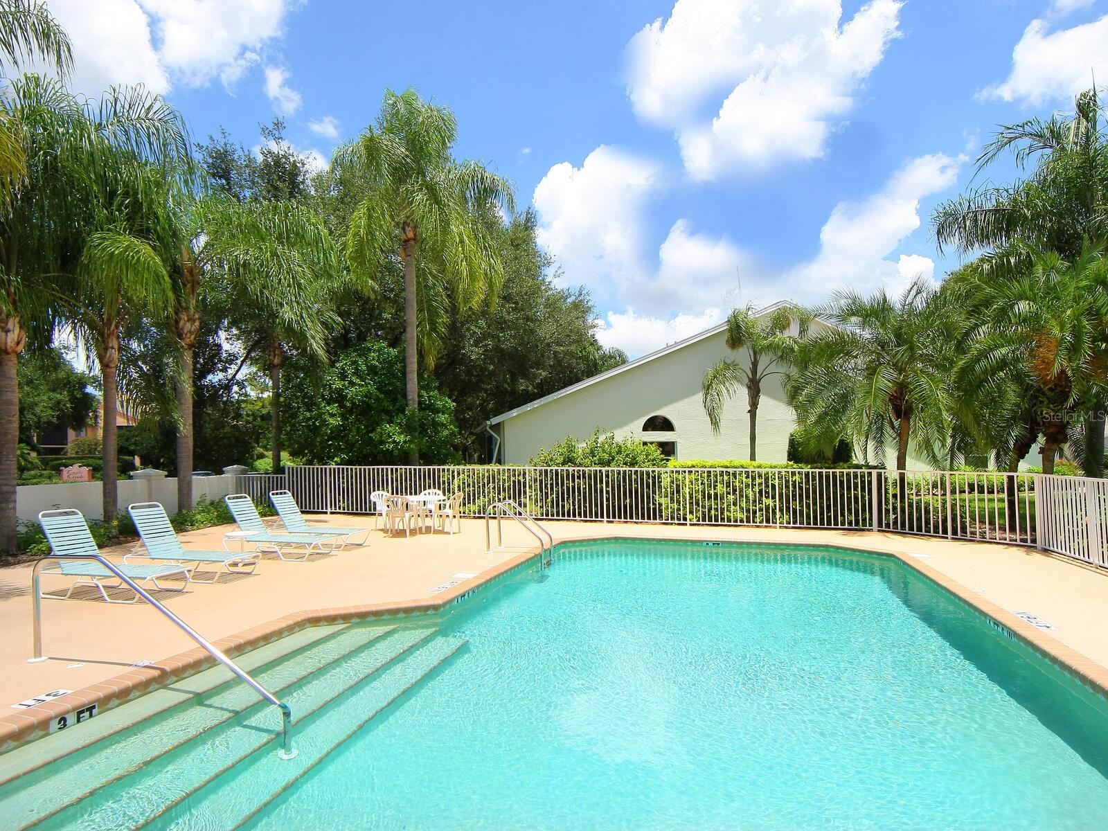 CLUBSIDE AT PALM-AIRE I & II - Residential