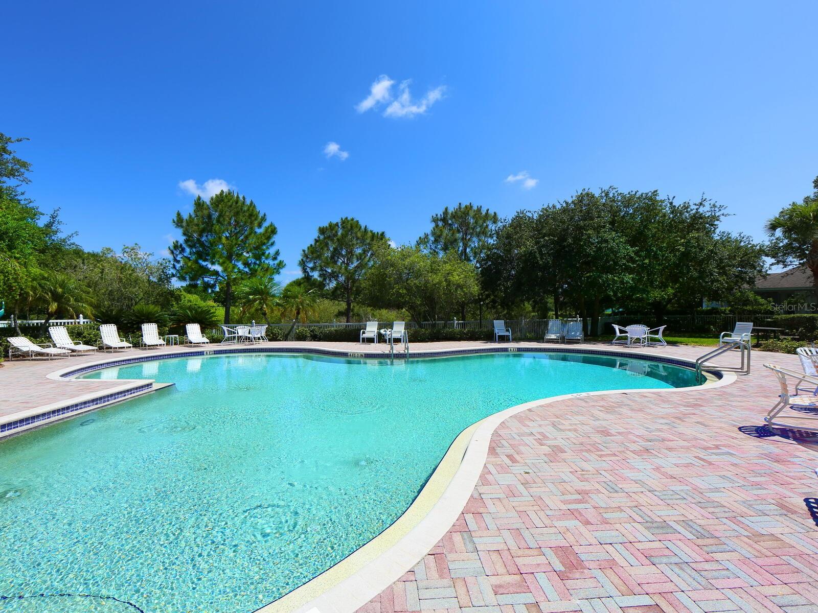 CLUBSIDE AT PALM-AIRE I & II - Residential