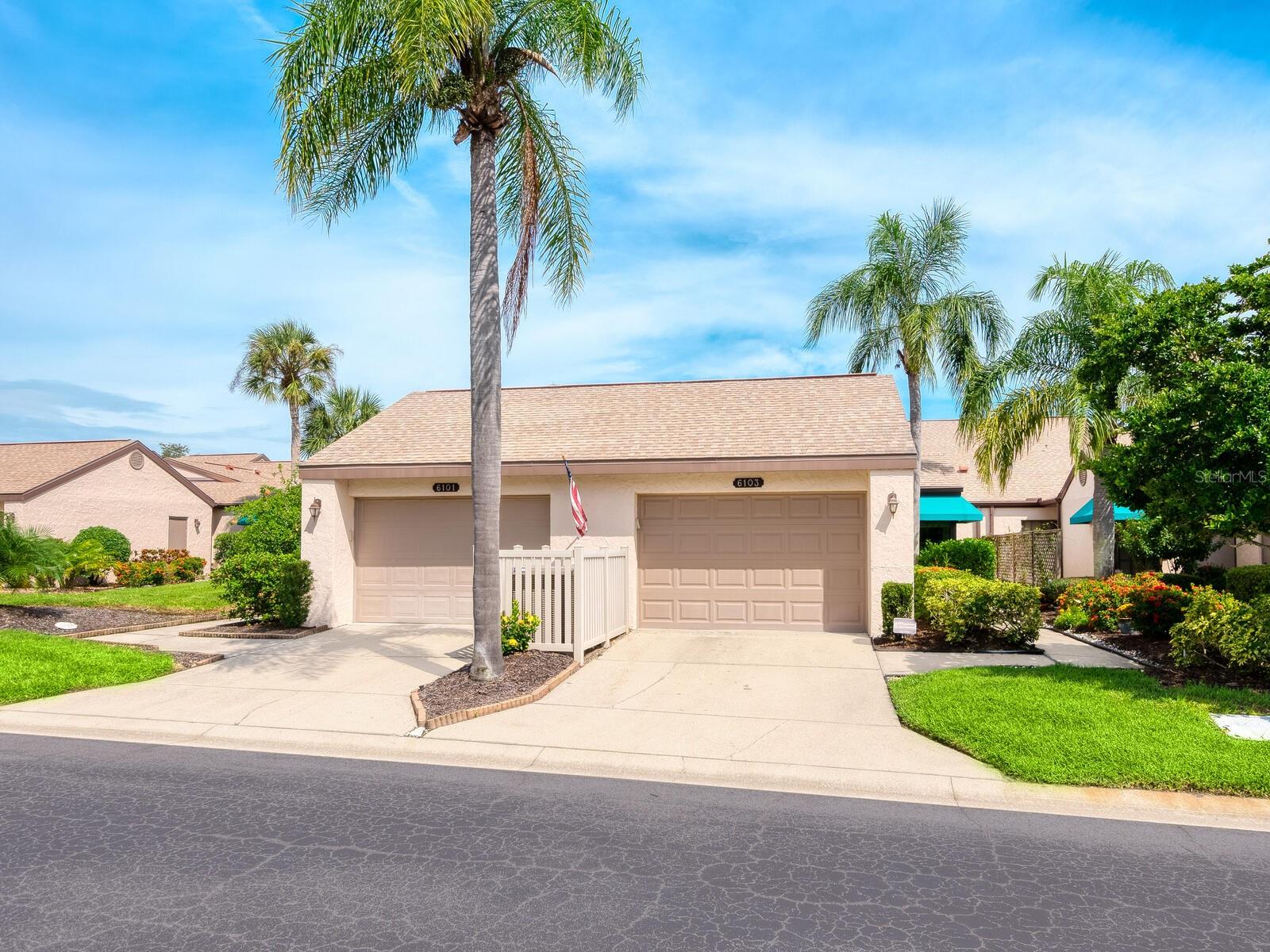 CLUBSIDE AT PALM-AIRE I & II - Residential