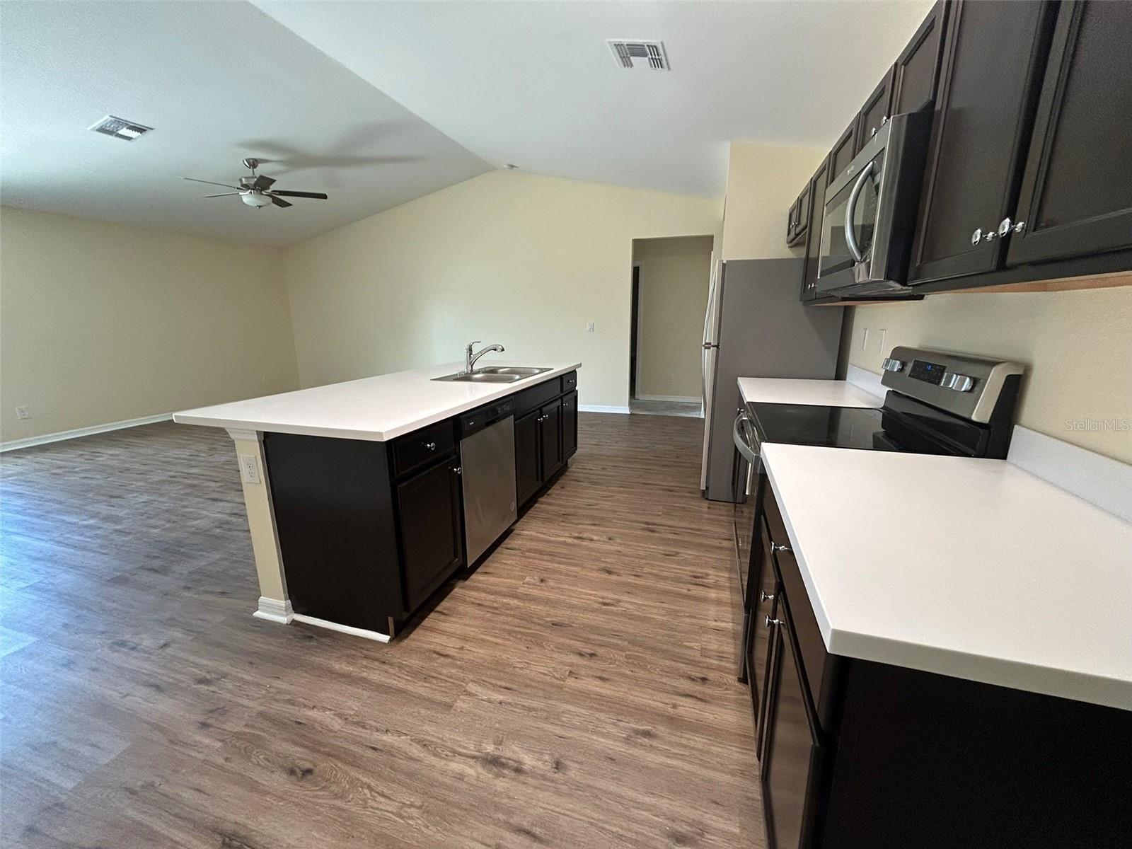 PORT CHARLOTTE SEC 013 - Residential Lease
