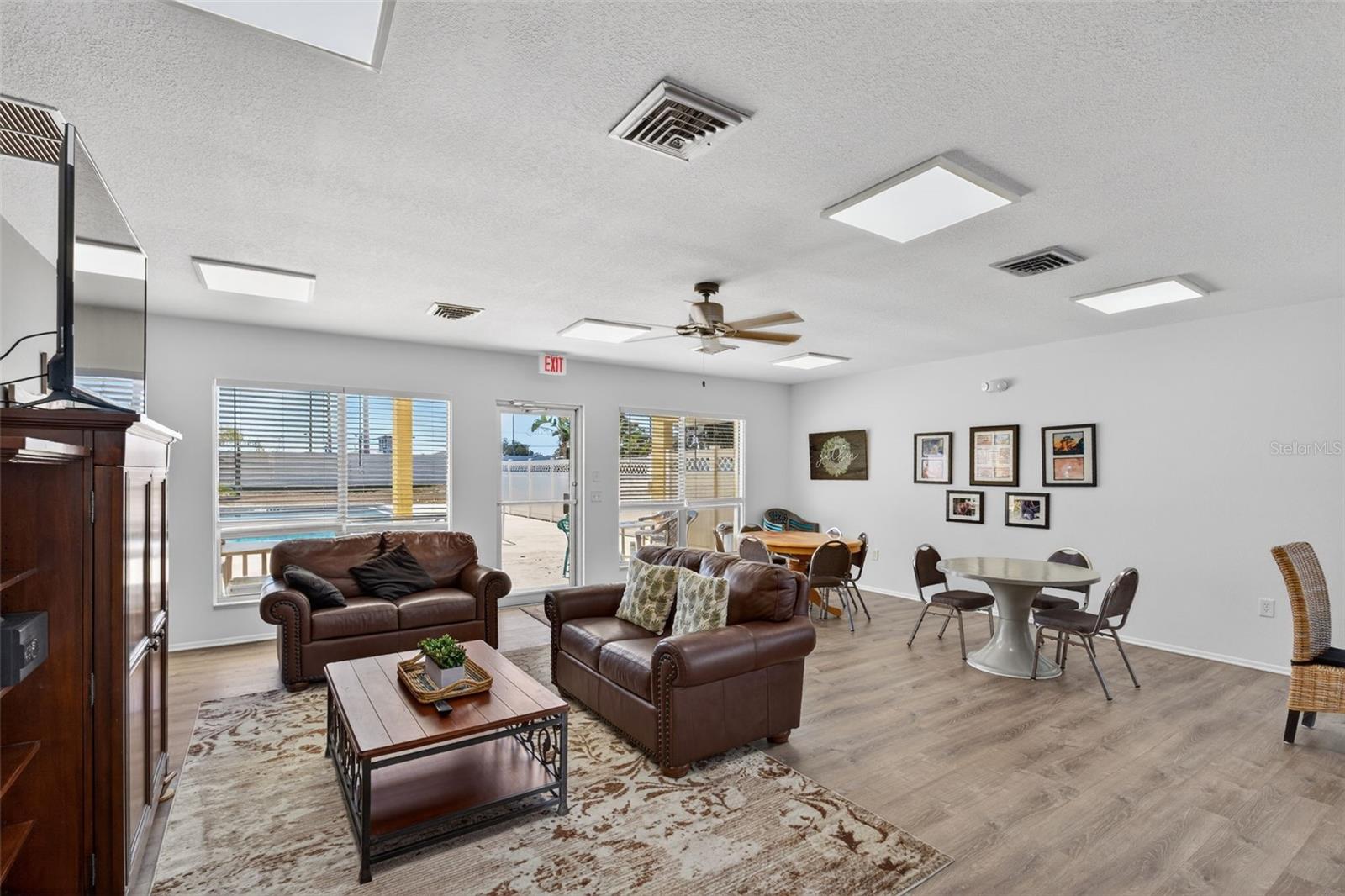 WATERS EDGE PH 01 BLDG L - Residential Lease