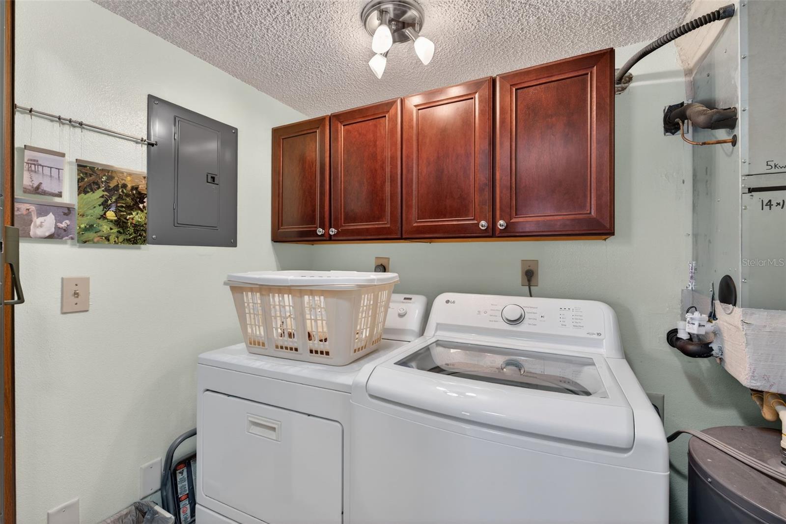 WATERS EDGE PH 01 BLDG L - Residential Lease