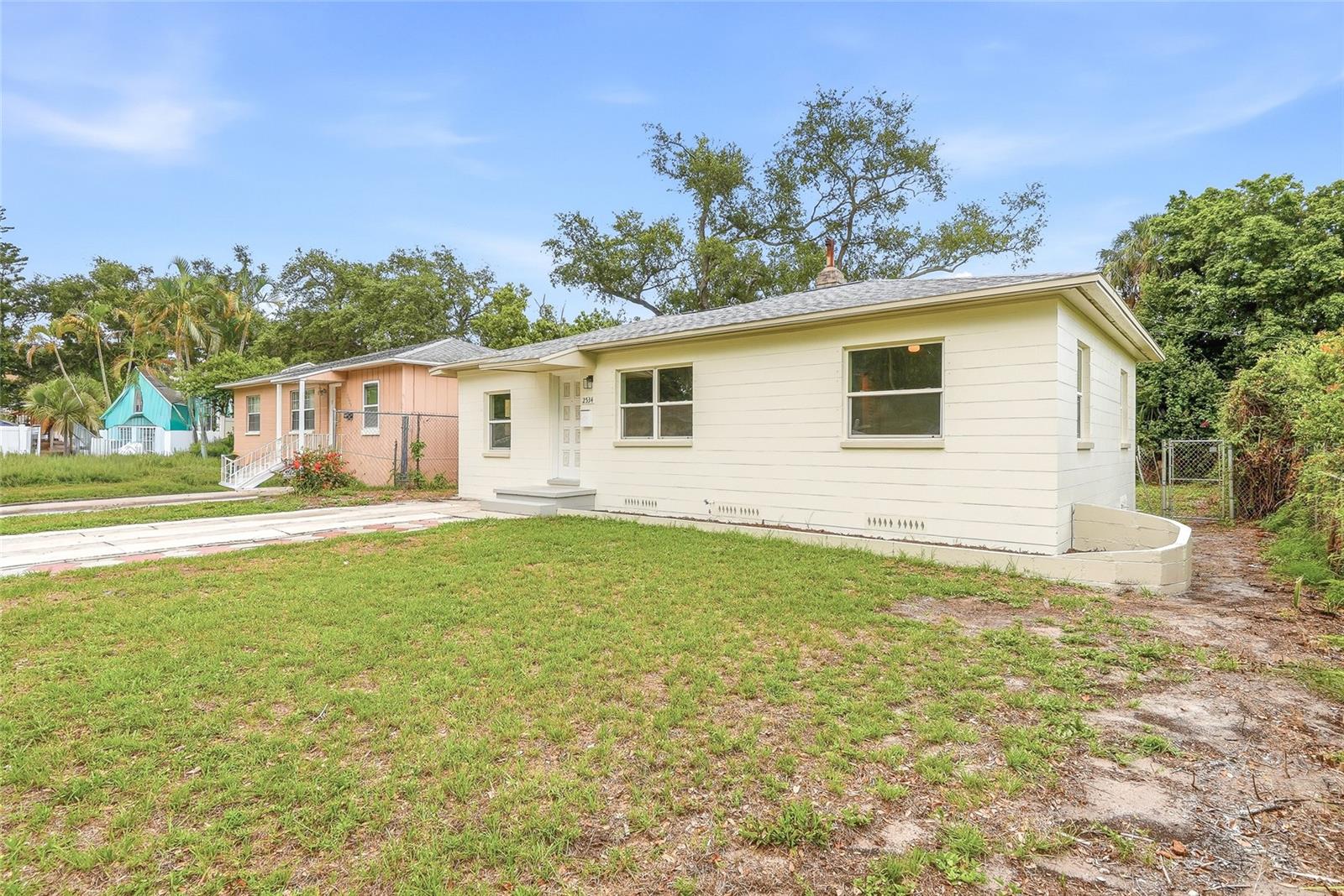 LAKEVIEW GROVE - Residential