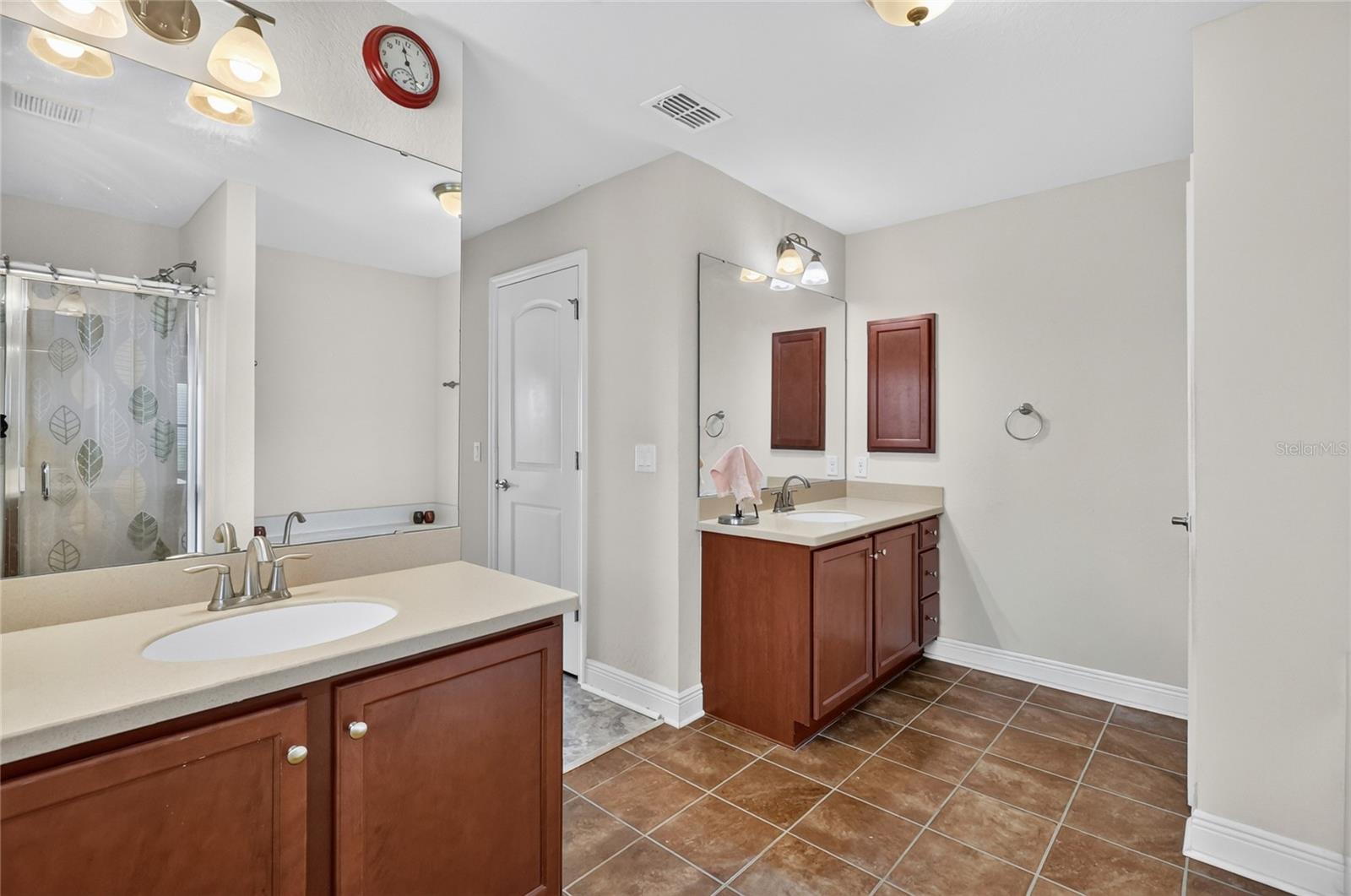 NORMANDY HEIGHTS - Residential