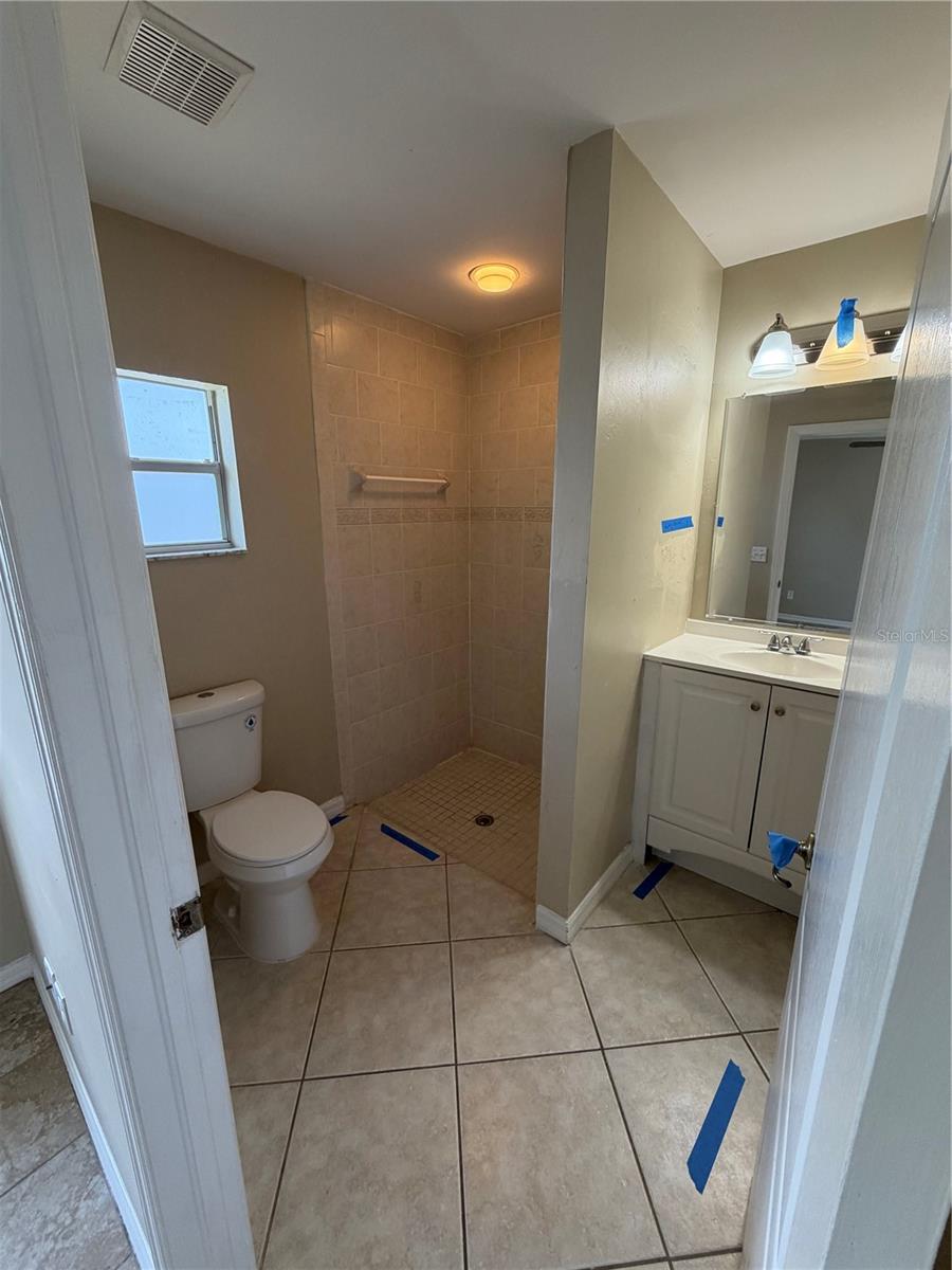 LEHIGH ESTATES - Residential Income