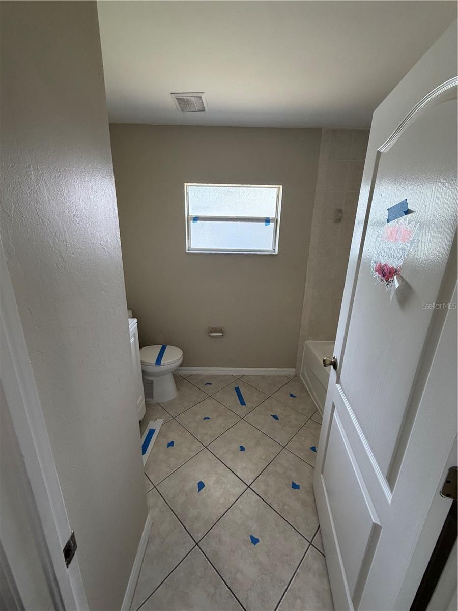 LEHIGH ESTATES - Residential Income