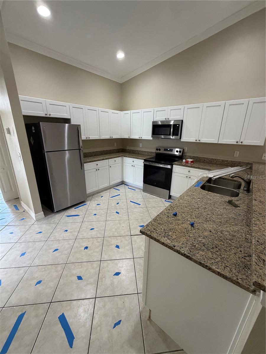 LEHIGH ESTATES - Residential Income