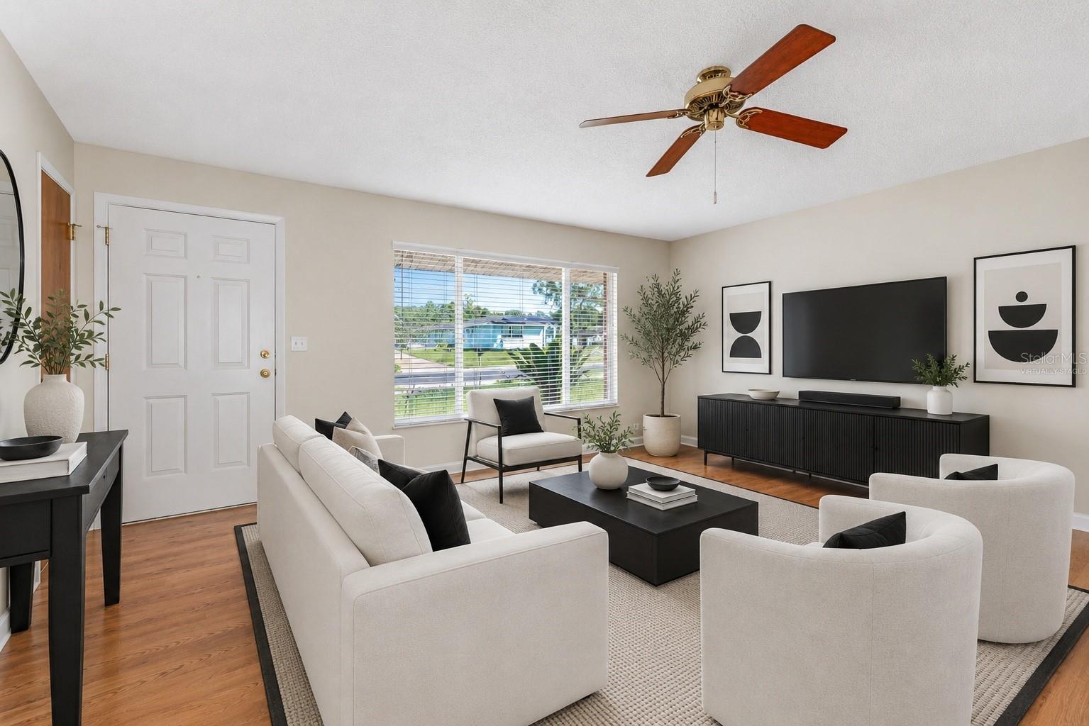 WILLOW RUN UN 01 - Residential