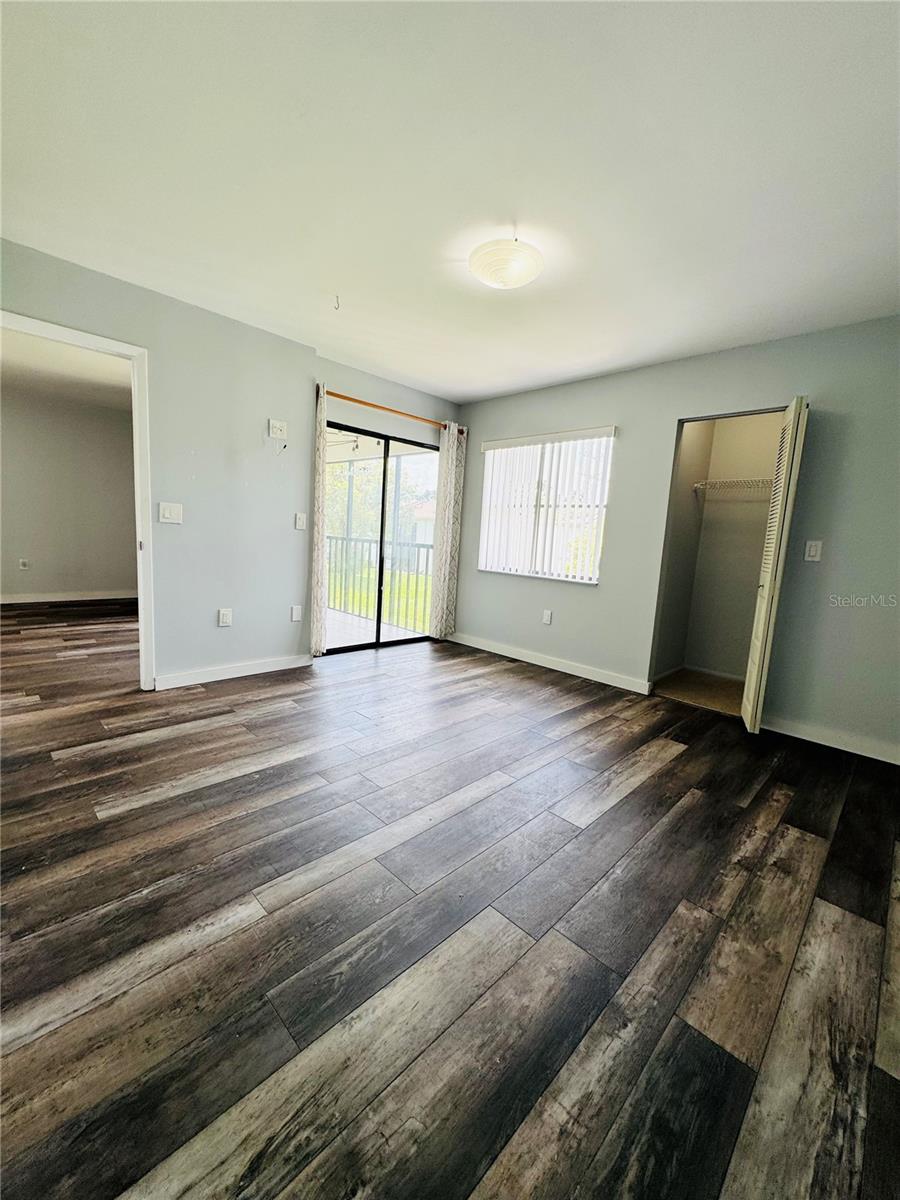 EAST LAKE WOODLANDS - Residential