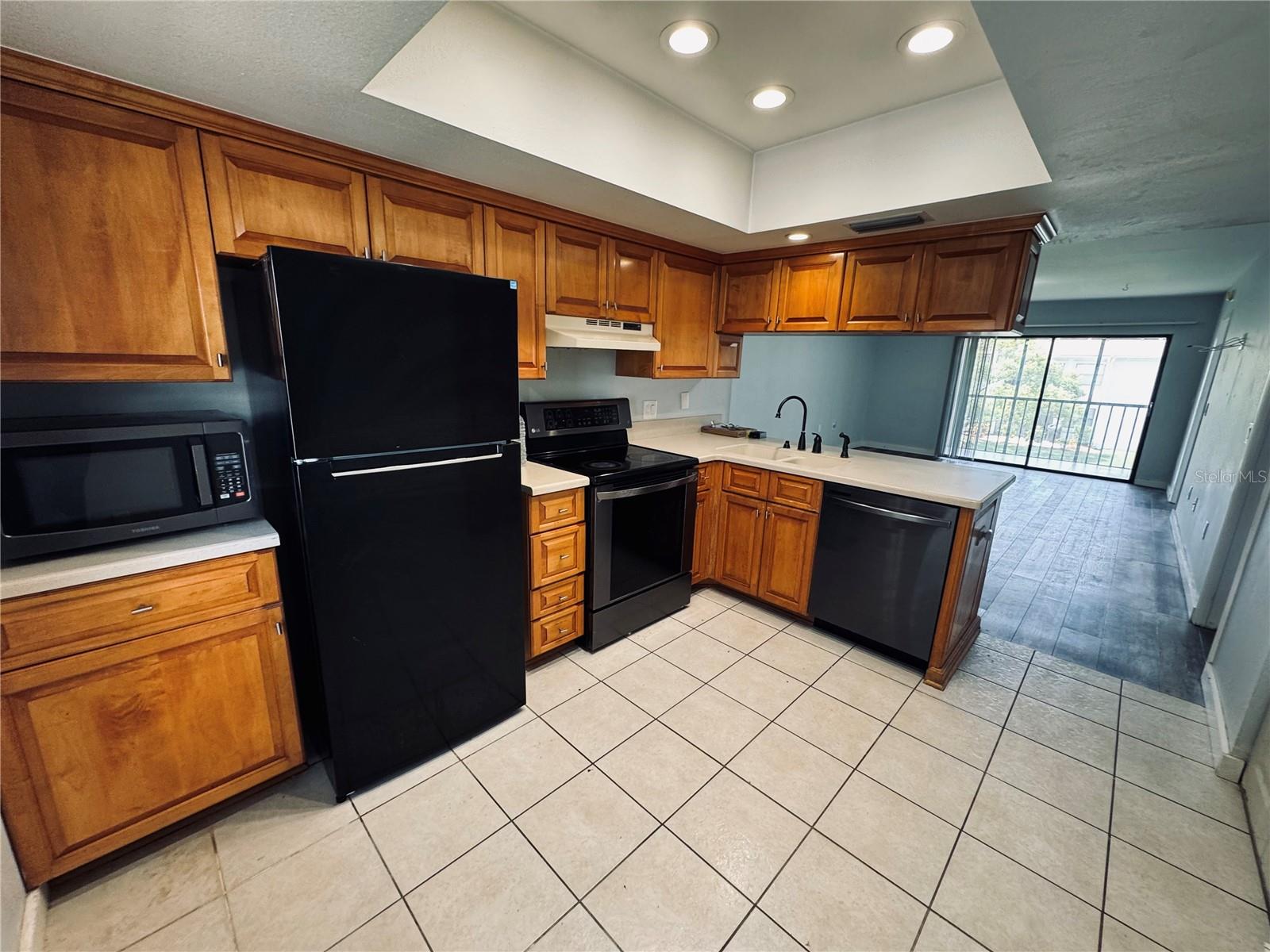 EAST LAKE WOODLANDS - Residential