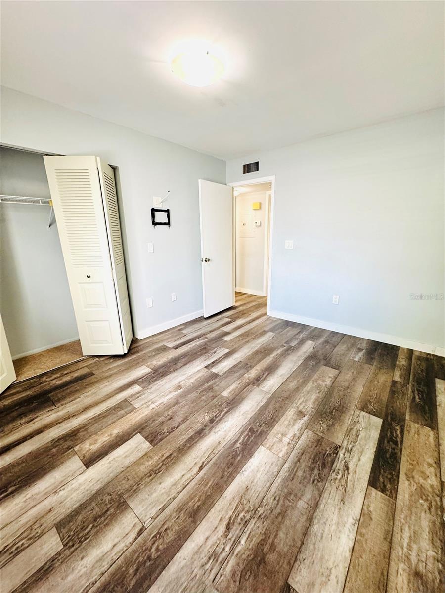 EAST LAKE WOODLANDS - Residential