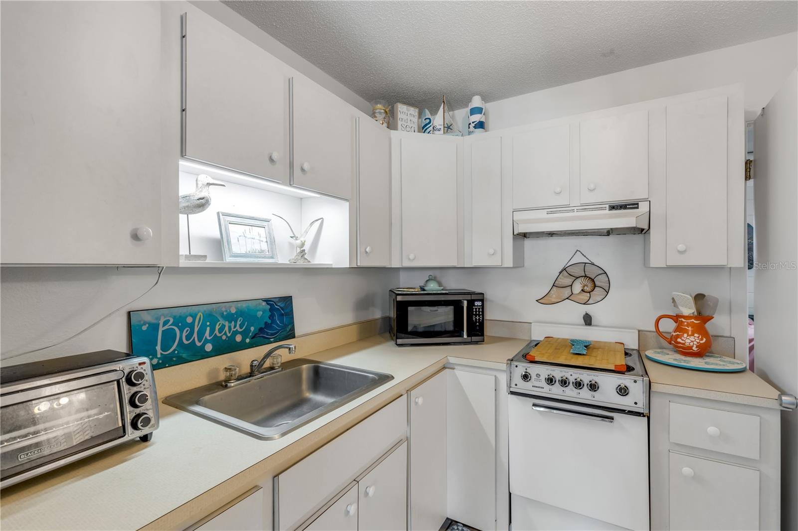 CORONADO ARMS CONDO - Residential
