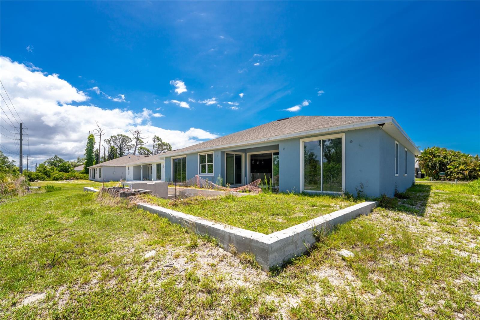 SHAMROCK SHORES - Residential